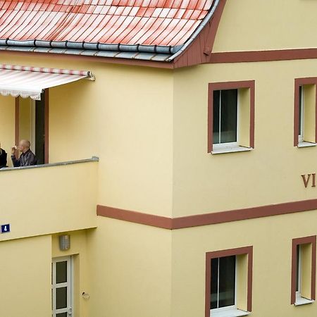 Pension Villa Maria Karlsbad Exteriör bild