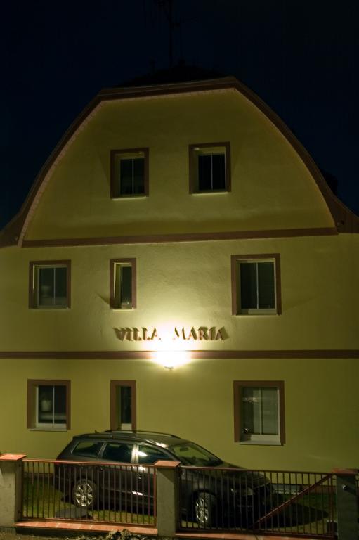 Pension Villa Maria Karlsbad Exteriör bild